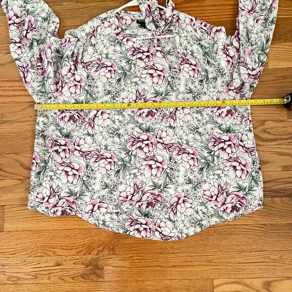 Torrid White Pink Floral Georgette Bow Tie Front Blouse Top Size 3X Cottagecore - Picture 8 of 9